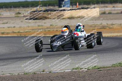 media/Jun-04-2022-CalClub SCCA (Sat) [[1984f7cb40]]/Group 3/Qualifying (Sweeper)/